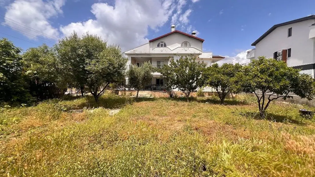Property in Babatasi